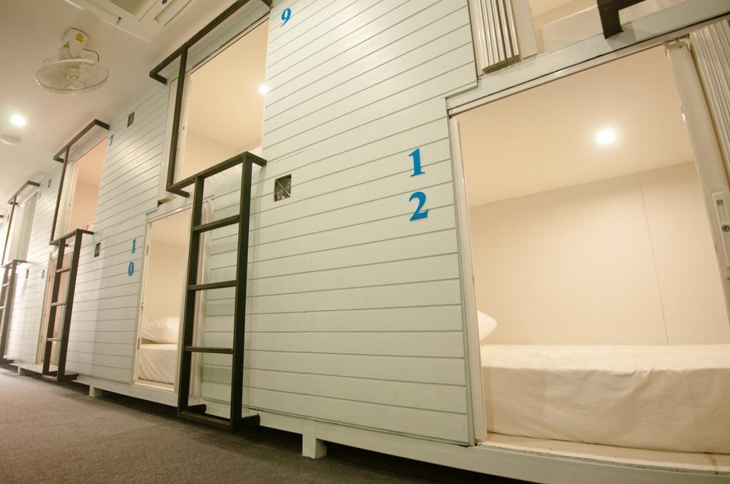 Hotel Capsule Suratthani Surat Thani Exterior foto